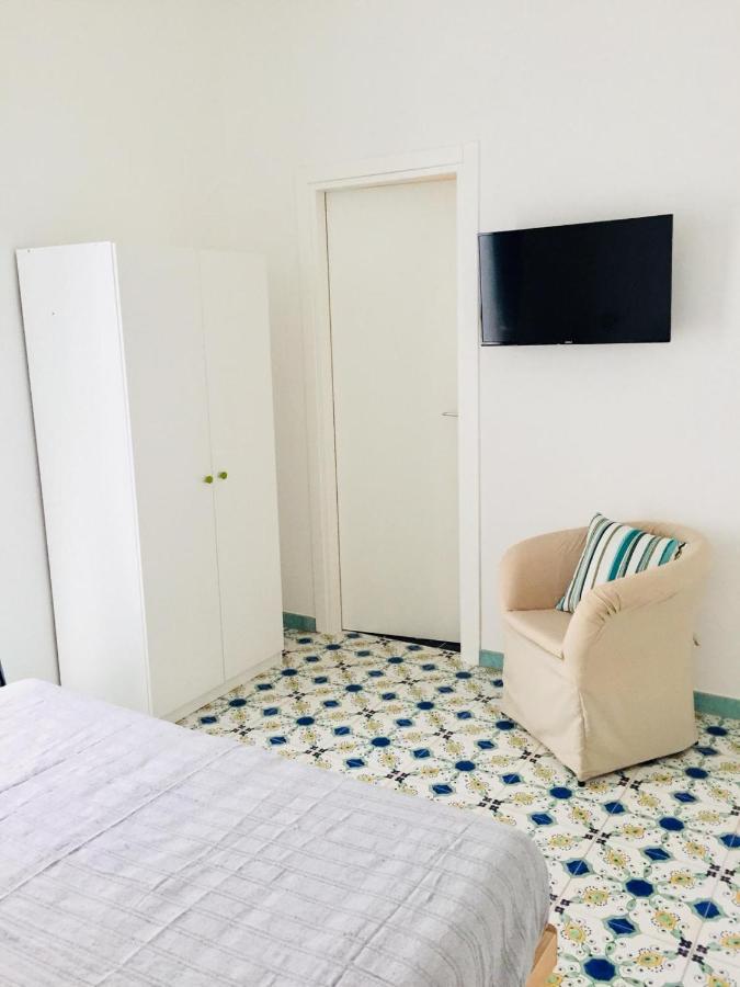 L'Alice B&B Salerno Exteriör bild